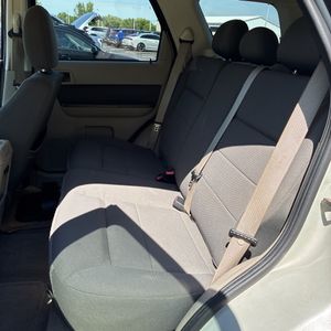 2009 FORD ESCAPE XLT photo 34