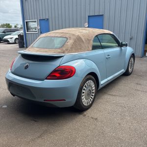 VOLKSWAGEN BEETLE CONVERTIBLE 1.8T PZEV - 8
