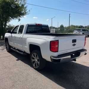 2017 Chevrolet SILVERADO 1500 LT — фото 5