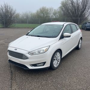 FORD FOCUS TITANIUM - 1