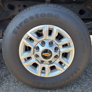 2025 Chevrolet SILVERADO 2500HD LT — миниатюра 18