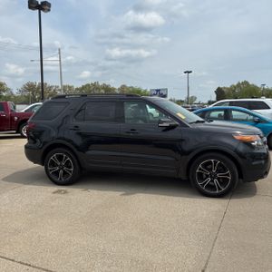 FORD EXPLORER SPORT - 10