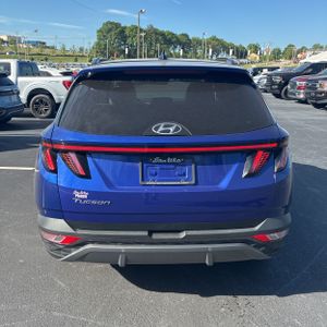 HYUNDAI TUCSON LIMITED - 7