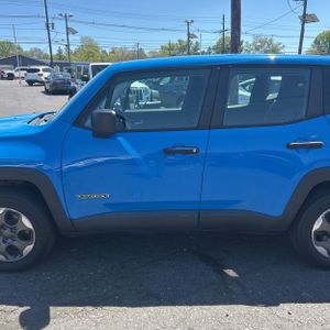 JEEP RENEGADE - 4
