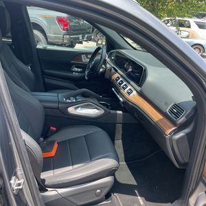 صورة مصغرة 33 لـ 2025 Mercedes-BENZ GLS