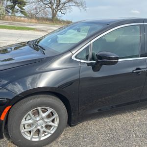 CHRYSLER PACIFICA SELECT - 2