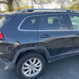 JEEP CHEROKEE LIMITED - 9