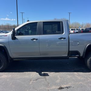 CHEVROLET SILVERADO 2500HD ZR2 - 4