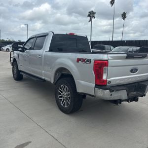 FORD F-250 SUPER DUTY LARIAT - 5