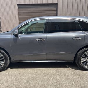 2017 Acura MDX W/TECH photo 4