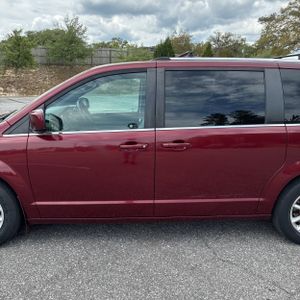 DODGE GRAND CARAVAN SXT - 4