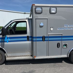 CHEVROLET EXPRESS CUTAWAY 3500 DIESEL - 4