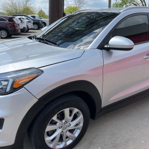 HYUNDAI TUCSON VALUE - 2