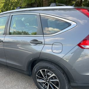 2014 Honda CR-V LX — фото 6