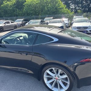 صورة 6 لـ 2020 Jaguar F-TYPE P300