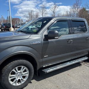 FORD F-150 LARIAT - 2