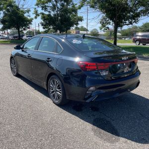 2024 KIA FORTE GT-LINE 照片 5