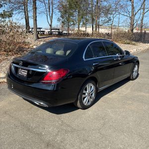 MERCEDES-BENZ C-CLASS - 8