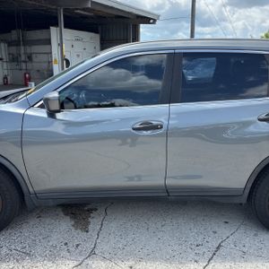 2016 Nissan ROGUE S — фото 4