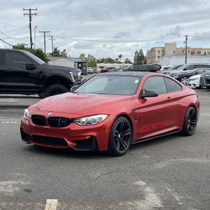 BMW M4 BASE - 1