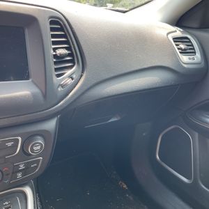 صورة مصغرة 64 لـ 2019 JEEP COMPASS LATITUDE