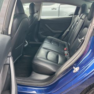 صورة مصغرة 33 لـ 2022 Tesla MODEL 3 BASE