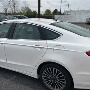 FORD FUSION TITANIUM - 6