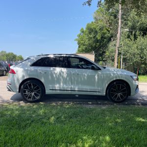 صورة 10 لـ 2020 AUDI SQ8 4.0T QUATTRO PRESTIGE
