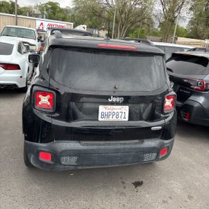 JEEP RENEGADE LATITUDE - 4