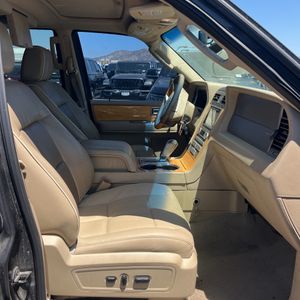 صورة مصغرة 32 لـ 2007 Lincoln NAVIGATOR ULTIMATE