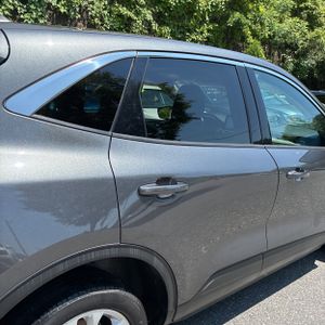 صورة 8 لـ 2020 FORD ESCAPE SE