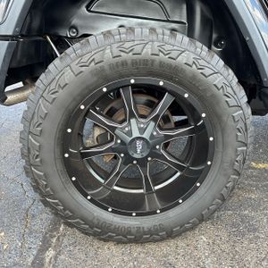 2018 JEEP WRANGLER UNLIMITED SAHARA 照片 19