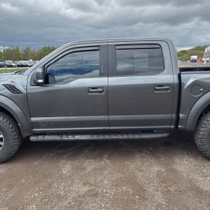 FORD F-150 RAPTOR - 4