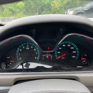 2017 Chevrolet TRAVERSE LS — миниатюра 38