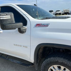 2023 Chevrolet SILVERADO 2500HD LT 照片 13