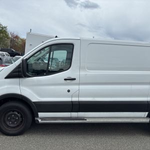 FORD TRANSIT 250 - 4