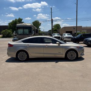 FORD FUSION ENERGI TITANIUM - 10
