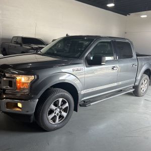FORD F-150 XLT - 2