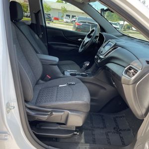 2022 Chevrolet EQUINOX LT — миниатюра 33