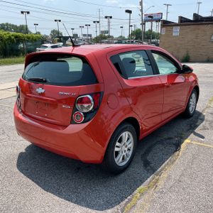 صورة 5 لـ 2013 Chevrolet SONIC LT AUTO
