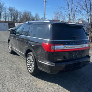 LINCOLN NAVIGATOR RESERVE - 5
