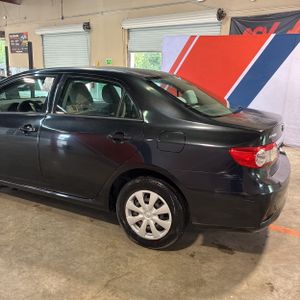 2013 Toyota COROLLA L photo 6