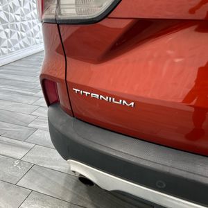 2020 FORD ESCAPE TITANIUM — миниатюра 21