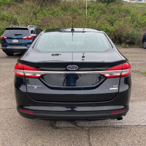 FORD FUSION SE - 7