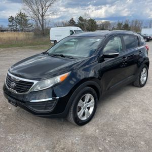 KIA SPORTAGE BASE - 1