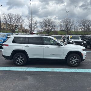 JEEP GRAND CHEROKEE L LIMITED - 10