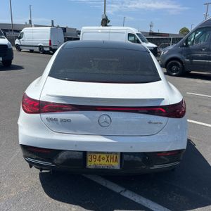 صورة 7 لـ 2023 Mercedes-BENZ EQE