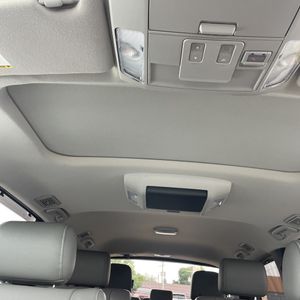 2022 Toyota SEQUOIA PLATINUM — миниатюра 43