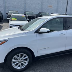 CHEVROLET EQUINOX LT - 2
