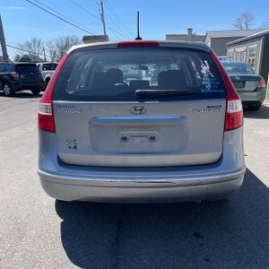 HYUNDAI ELANTRA TOURING GLS - 6